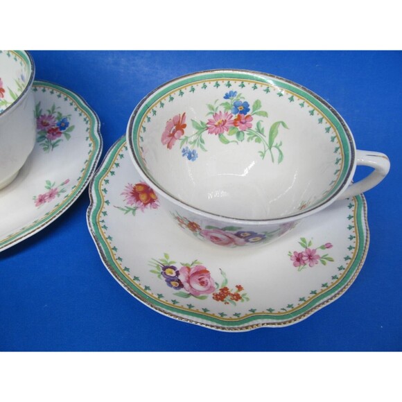 Johnson Brothers Old Staffordshire Malvern Tea cups and Saucers 3 Sets extra cup - Picture 13 of 16
